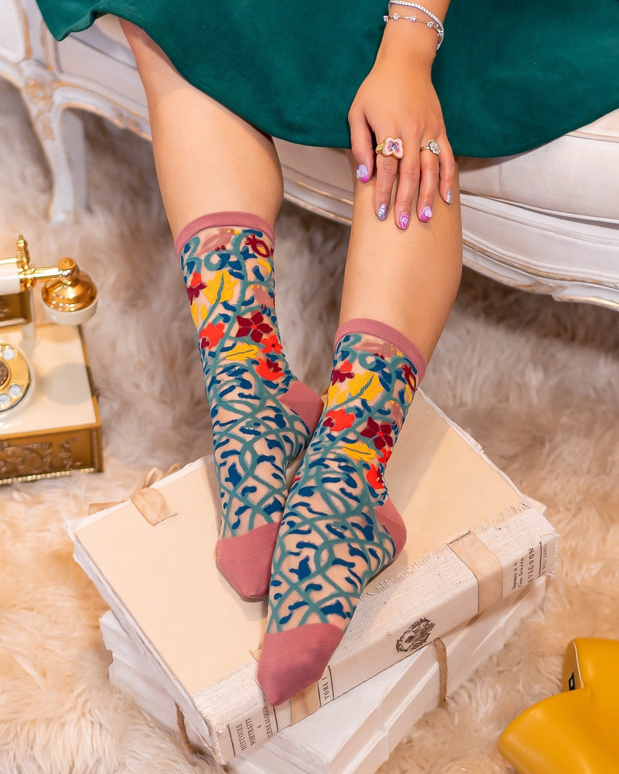 Sheer Crew Sock