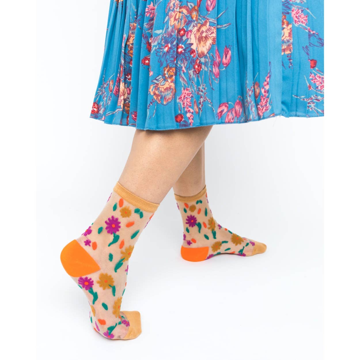Sheer Crew Sock